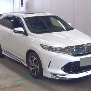 2017 Toyota Harrier pearl gasoline used car Japan export