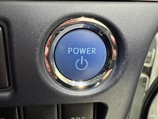 Ref:AUX-24968563 TOYOTA VOXY 2014 15 Ref:AUX-24968563 TOYOTA VOXY 2014 - Image 15
