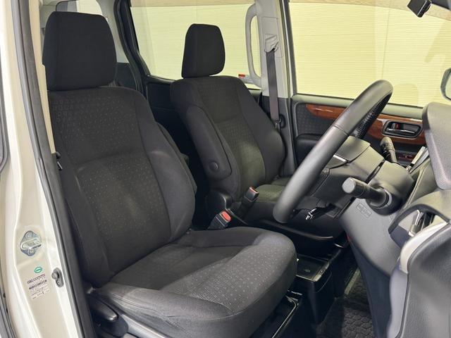 Ref:AUX-24968563 TOYOTA VOXY 2014 9 Ref:AUX-24968563 TOYOTA VOXY 2014 - Image 9
