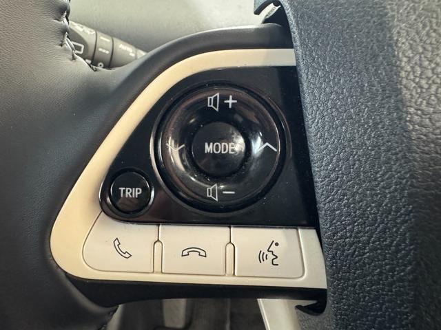 Ref:AUX-24968564 TOYOTA PRIUS 2016 14 Ref:AUX-24968564 TOYOTA PRIUS 2016 - Image 14