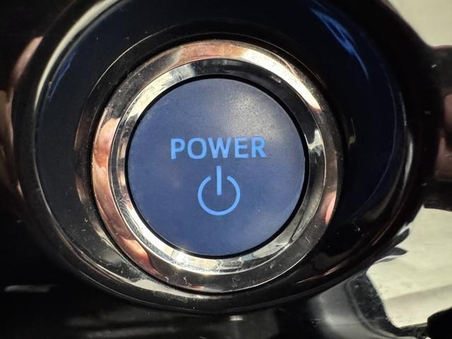Ref:AUX-24968564 TOYOTA PRIUS 2016 16 Ref:AUX-24968564 TOYOTA PRIUS 2016 - Image 16