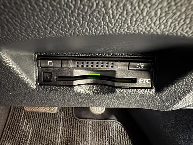 Ref:AUX-24968564 TOYOTA PRIUS 2016 17 Ref:AUX-24968564 TOYOTA PRIUS 2016 - Image 17
