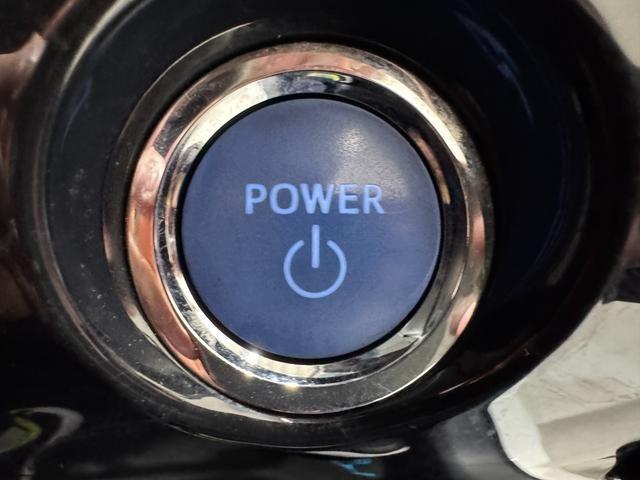 Ref:AUX-24968568 TOYOTA PRIUS 2017 17 Ref:AUX-24968568 TOYOTA PRIUS 2017 - Image 17