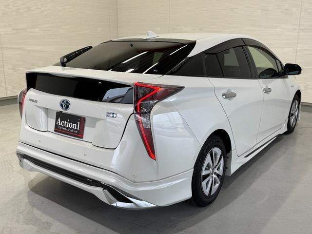 Ref:AUX-24968568 TOYOTA PRIUS 2017 6 Ref:AUX-24968568 TOYOTA PRIUS 2017 - Image 6