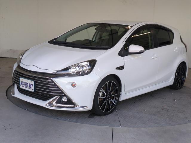 Ref:AUX-24969467 TOYOTA AQUA 2016 1 2016 Toyota Aqua pearl hybrid used car Japan export