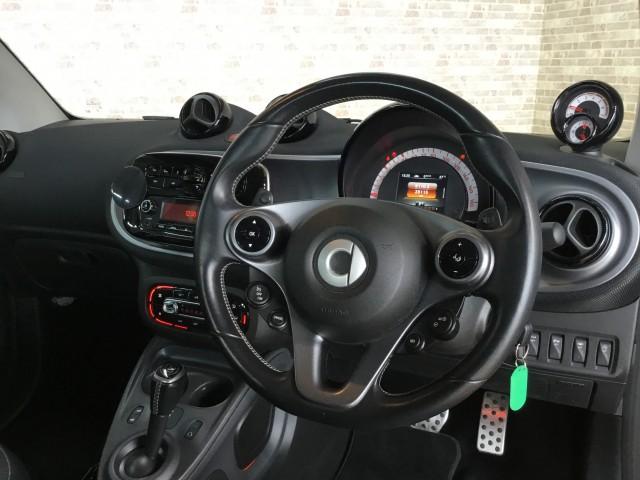 Ref:AUX-24974026 MCC SMART SMART FORTWO CABRIO 2019 13 Ref:AUX-24974026 MCC SMART SMART FORTWO CABRIO 2019 - Image 13