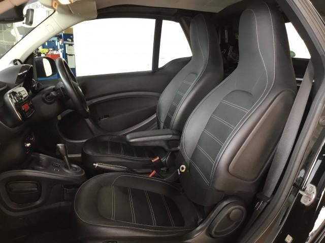 Ref:AUX-24974026 MCC SMART SMART FORTWO CABRIO 2019 16 Ref:AUX-24974026 MCC SMART SMART FORTWO CABRIO 2019 - Image 16