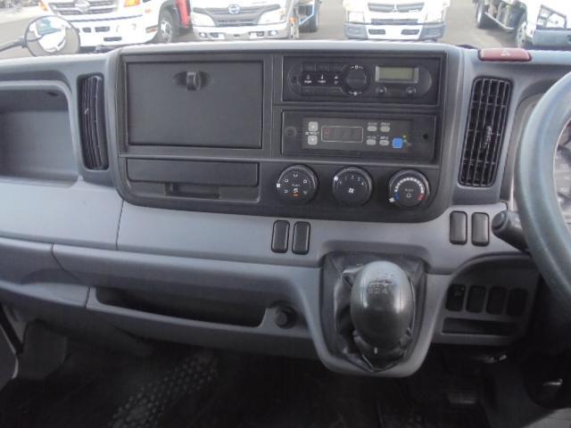Ref:AUX-24974560 MITSUBISHI FUSO CANTER 2015 12 Ref:AUX-24974560 MITSUBISHI FUSO CANTER 2015 - Image 12