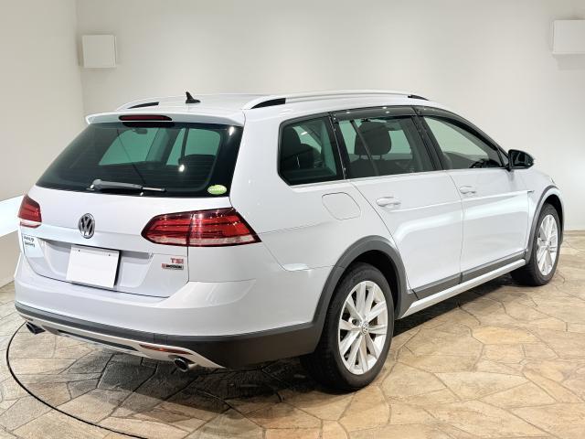 Ref:AUX-24974651 VOLKSWAGEN GOLF ALLTRACK 2017 3 Ref:AUX-24974651 VOLKSWAGEN GOLF ALLTRACK 2017 - Image 3