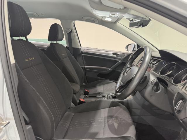 Ref:AUX-24974651 VOLKSWAGEN GOLF ALLTRACK 2017 5 Ref:AUX-24974651 VOLKSWAGEN GOLF ALLTRACK 2017 - Image 5