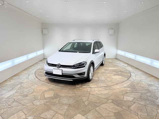 Ref:AUX-24974651 VOLKSWAGEN GOLF ALLTRACK 2017 1 2017 Volkswagen Golf Alltrack white gasoline used car Japan export