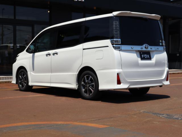 Ref:AUX-24974694 TOYOTA VOXY 2018 11 Ref:AUX-24974694 TOYOTA VOXY 2018 - Image 11