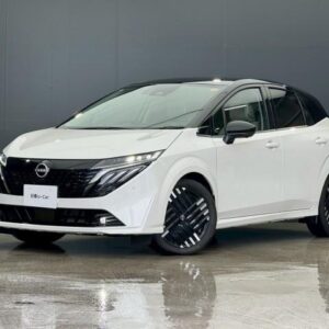 2025 Nissan Aura pearl gasoline used car Japan export