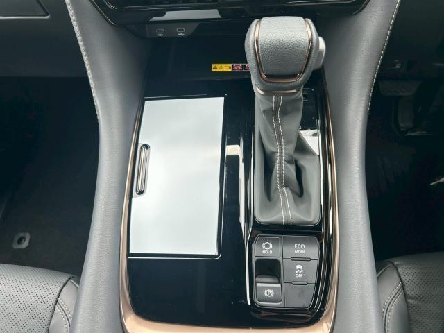 Ref:AUX-24979144 TOYOTA ALPHARD 2025 16 Ref:AUX-24979144 TOYOTA ALPHARD 2025 - Image 16
