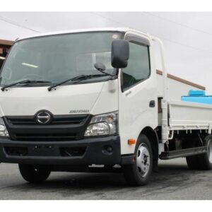 2019 Hino Dutro white diesel used car Japan export