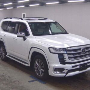 2023 Toyota Land Cruiser pearl gasoline used car Japan export