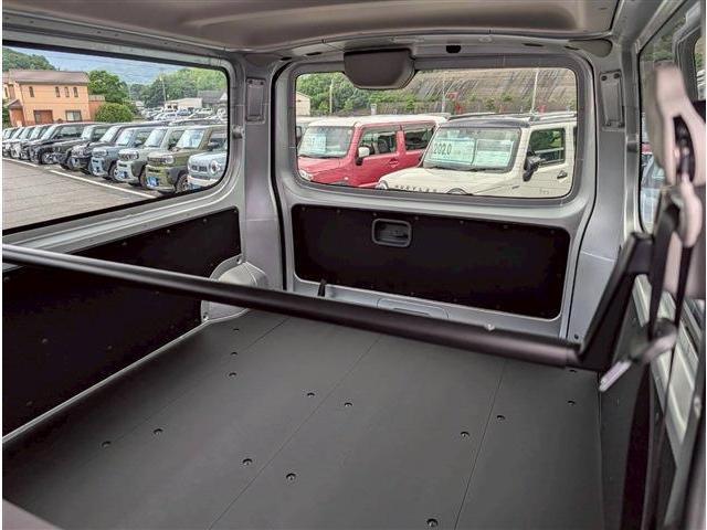 Ref:AUX-24979481 NISSAN CARAVAN 2026 17 Ref:AUX-24979481 NISSAN CARAVAN 2026 - Image 17