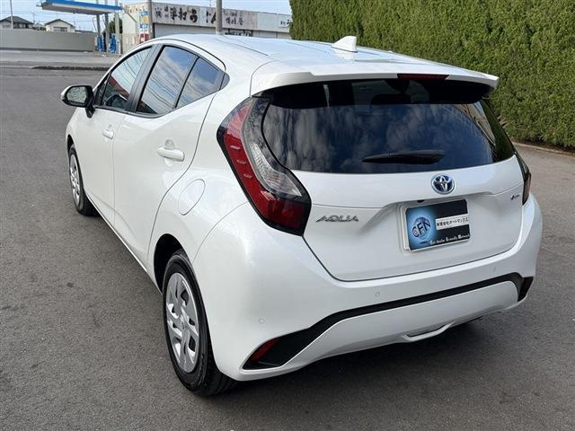 Ref:AUX-24979510 TOYOTA AQUA 2024 15 Ref:AUX-24979510 TOYOTA AQUA 2024 - Image 15