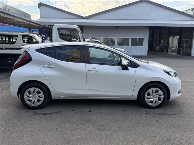 Ref:AUX-24979510 TOYOTA AQUA 2024 4 Ref:AUX-24979510 TOYOTA AQUA 2024 - Image 4