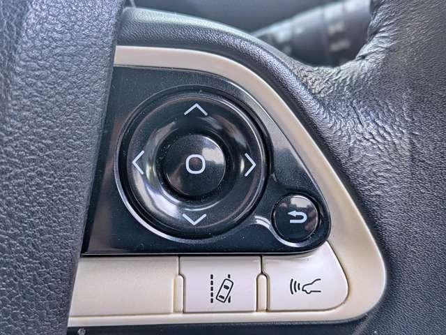 Ref:AUX-24993799 TOYOTA PRIUS 2016 13 Ref:AUX-24993799 TOYOTA PRIUS 2016 - Image 13