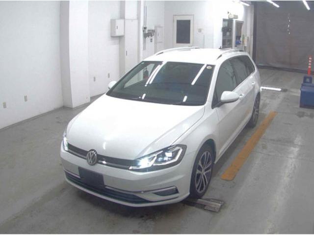 Ref:AUX-24994842 VOLKSWAGEN GOLF VARIANT 2019 1 2019 Volkswagen Golf Variant white gasoline used car Japan export