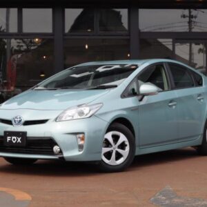 2012 Toyota Prius green gasoline used car Japan export