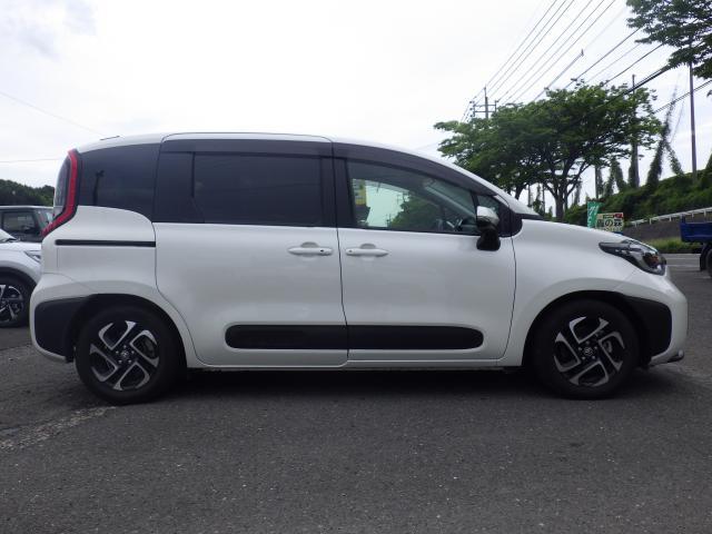 Ref:AUX-24995859 TOYOTA SIENTA 2023 5 Ref:AUX-24995859 TOYOTA SIENTA 2023 - Image 5