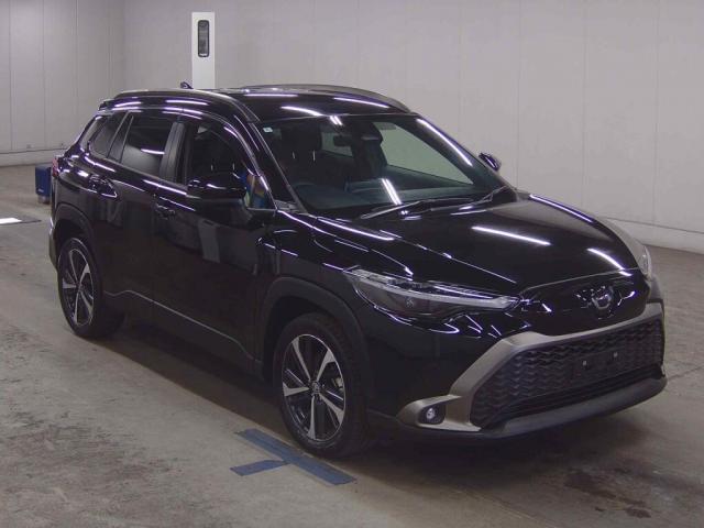Ref:AUX-24995877 TOYOTA COROLLA CROSS 2024 1 2024 Toyota Corolla Cross black gasoline used car Japan export