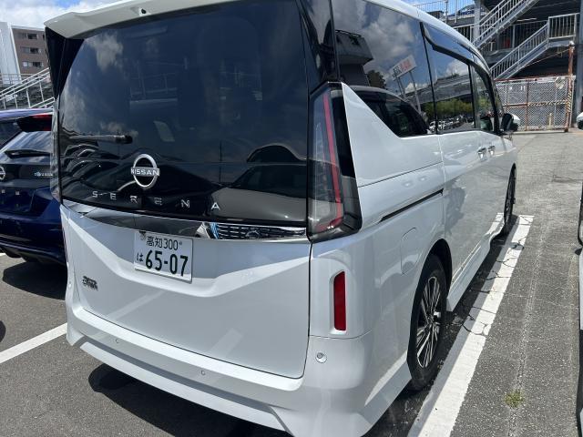 Ref:AUX-24995912 NISSAN SERENA 2023 2 Ref:AUX-24995912 NISSAN SERENA 2023 - Image 2