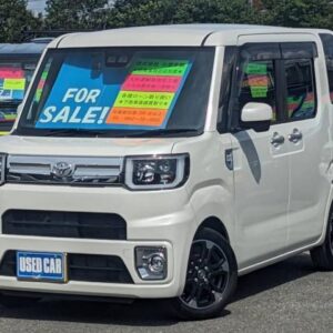 2020 Toyota Pixis Mega white gasoline used car Japan export