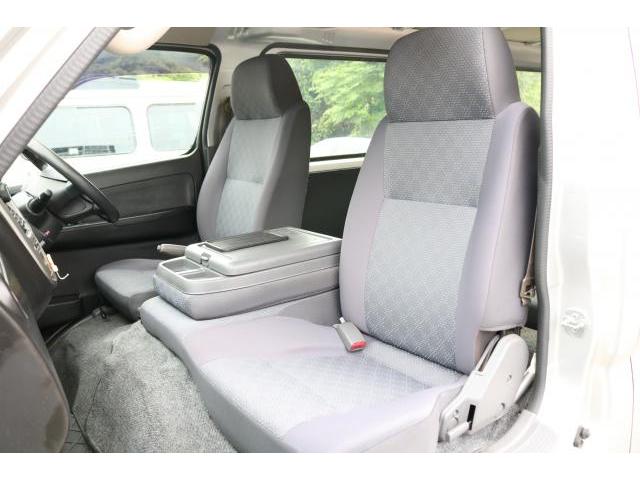Ref:AUX-25000079 NISSAN CARAVAN 2010 14 Ref:AUX-25000079 NISSAN CARAVAN 2010 - Image 14