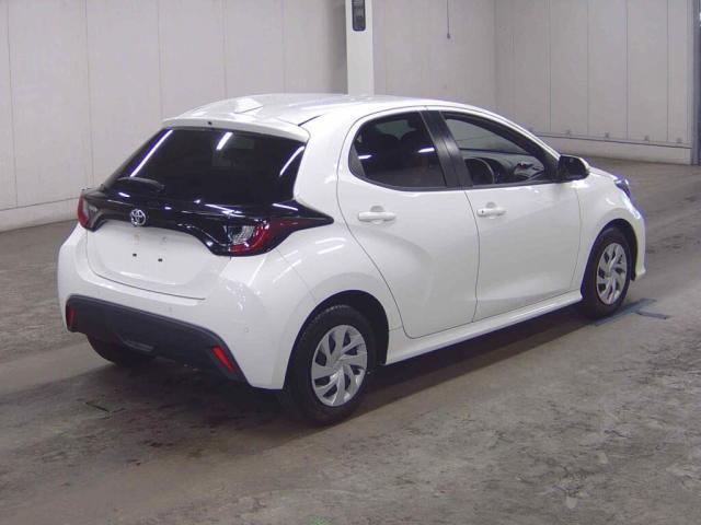 Ref:AUX-25000412 TOYOTA YARIS 2022 5 Ref:AUX-25000412 TOYOTA YARIS 2022 - Image 5