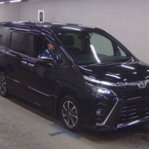 2020 Toyota Voxy black gasoline used car Japan export