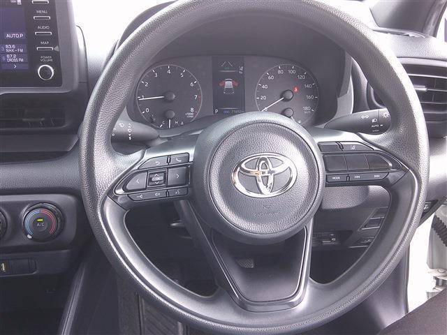 Ref:AUX-25000426 TOYOTA YARIS 2021 15 Ref:AUX-25000426 TOYOTA YARIS 2021 - Image 15