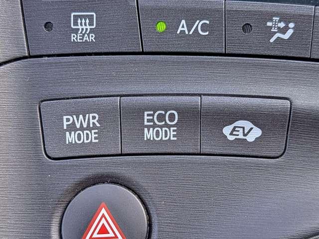 Ref:AUX-25002887 TOYOTA PRIUS 2010 10 Ref:AUX-25002887 TOYOTA PRIUS 2010 - Image 10