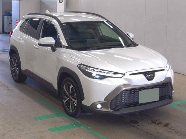Ref:AUX-25009303 TOYOTA COROLLA CROSS 2023 1 2023 Toyota Corolla Cross pearl gasoline used car Japan export