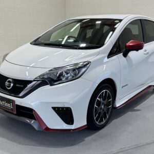 2018 Nissan Note pearl hybrid used car Japan export