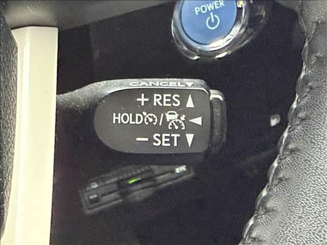 Ref:AUX-25014631 TOYOTA PRIUS 2016 17 Ref:AUX-25014631 TOYOTA PRIUS 2016 - Image 17
