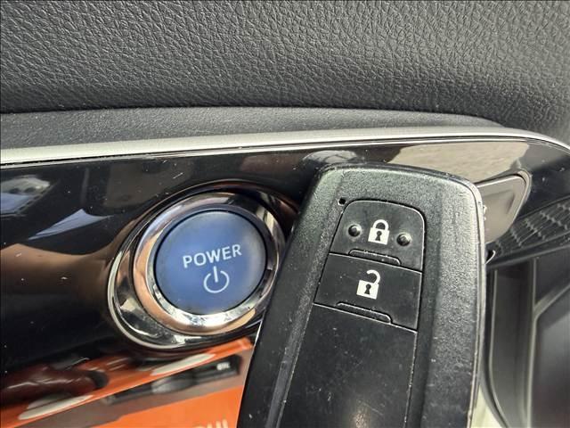 Ref:AUX-25014633 TOYOTA PRIUS 2016 15 Ref:AUX-25014633 TOYOTA PRIUS 2016 - Image 15