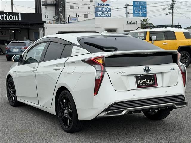 Ref:AUX-25014633 TOYOTA PRIUS 2016 4 Ref:AUX-25014633 TOYOTA PRIUS 2016 - Image 4