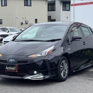 2019 Toyota Prius black hybrid used car Japan export