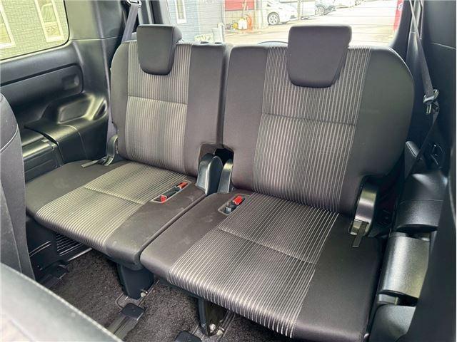 Ref:AUX-25015544 TOYOTA VOXY 2019 11 Ref:AUX-25015544 TOYOTA VOXY 2019 - Image 11