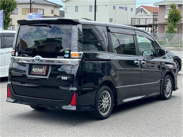 Ref:AUX-25015544 TOYOTA VOXY 2019 6 Ref:AUX-25015544 TOYOTA VOXY 2019 - Image 6