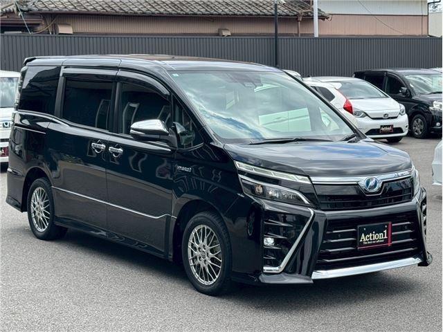 Ref:AUX-25015544 TOYOTA VOXY 2019 7 Ref:AUX-25015544 TOYOTA VOXY 2019 - Image 7