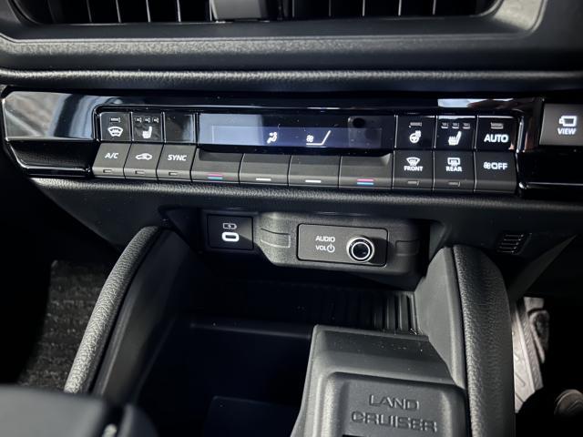 Ref:AUX-25015606 TOYOTA LAND CRUISER FJ 2026 15 Ref:AUX-25015606 TOYOTA LAND CRUISER FJ 2026 - Image 15