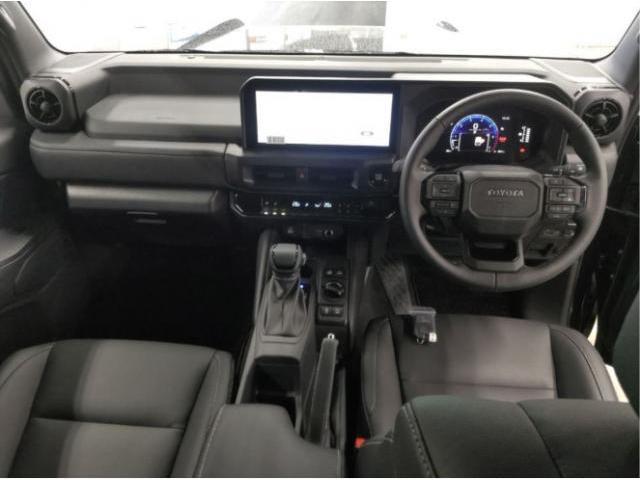Ref:AUX-25015606 TOYOTA LAND CRUISER FJ 2026 3 Ref:AUX-25015606 TOYOTA LAND CRUISER FJ 2026 - Image 3