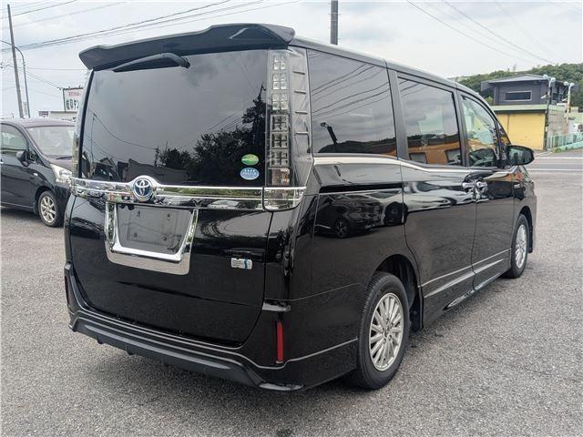 Ref:AUX-25015635 TOYOTA VOXY 2014 6 Ref:AUX-25015635 TOYOTA VOXY 2014 - Image 6