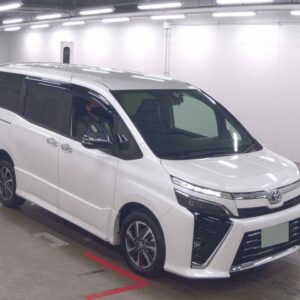 2021 Toyota Voxy pearl gasoline used car Japan export