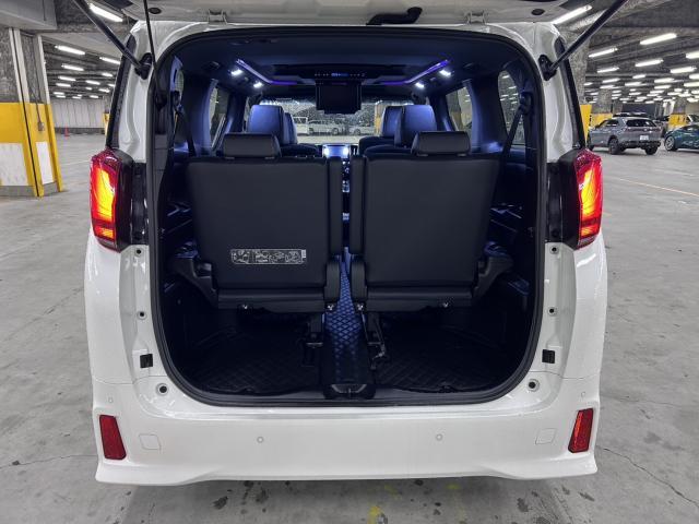 Ref:AUX-25015769 TOYOTA ALPHARD 2021 15 Ref:AUX-25015769 TOYOTA ALPHARD 2021 - Image 15