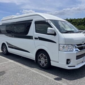 2021 Toyota Hiace Van pearl gasoline used car Japan export